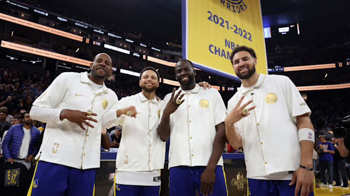 Los Angeles Lakers v Golden State Warriors