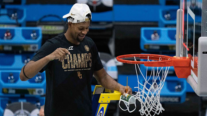 Baylor will get a chance to defend its National Championship in the upcoming college basketball season.