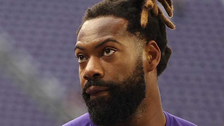 Aug 20, 2022; Minneapolis, Minnesota, USA; Minnesota Vikings linebacker Za'Darius Smith (55) looks