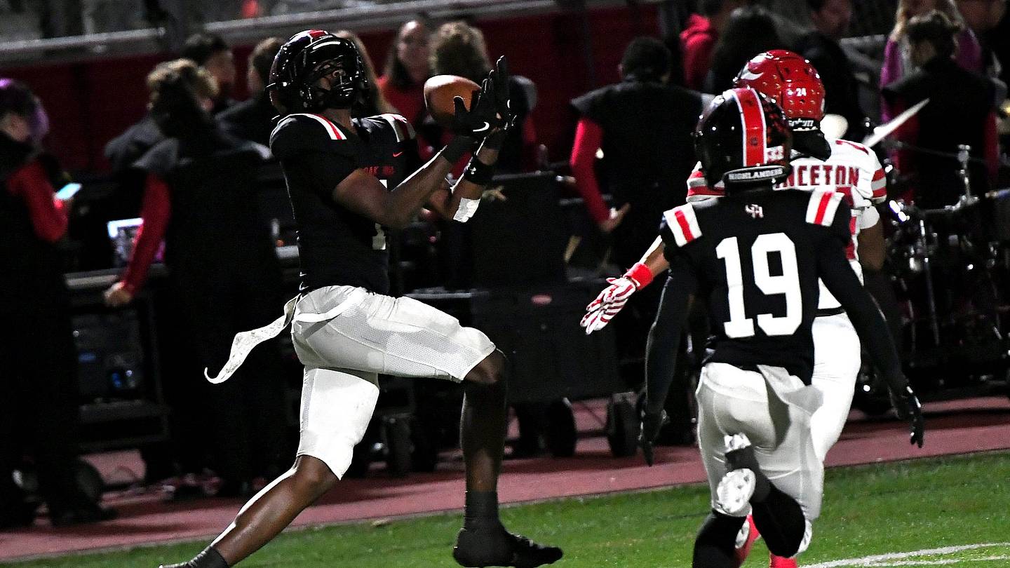 Vote: Who Was the Greater Miami Conference Player of the Week for Aug. 17-22