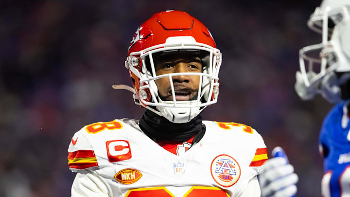 L'Jarius Sneed's contract demands are reportedly slowing trade negotiations