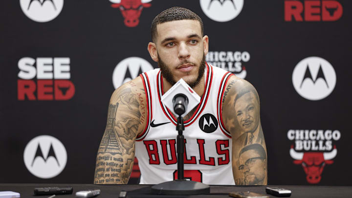 Chicago Bulls guard Lonzo Ball speaks to the press during Media Day. 