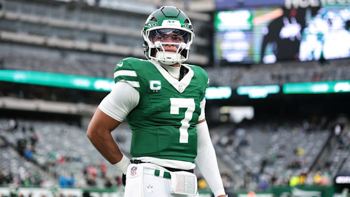 New York Jets quarterback Justin Fields New York Jets quarterback Justin Fields