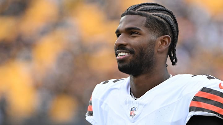 Cleveland Browns quarterback Shedeur Sanders (12) watches the action against the Pittsburgh Steelers during the fourth quarter at Acrisure Stadium. Cleveland Browns quarterback Shedeur Sanders (12) watches the action against the Pittsburgh Steelers during the fourth quarter at Acrisure Stadium.