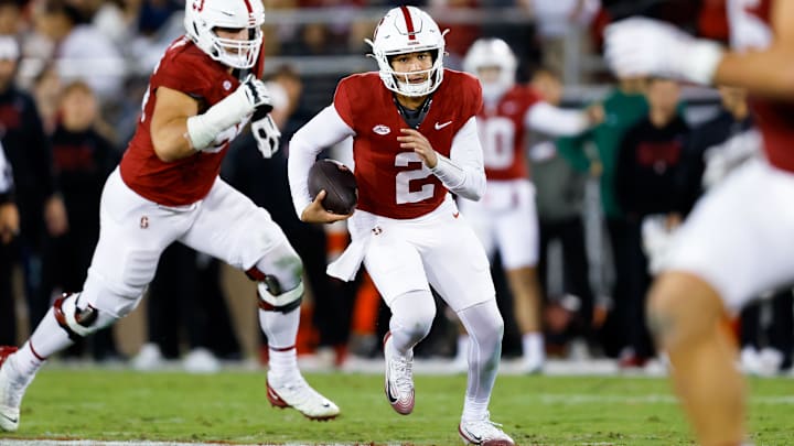 Stanford quarterback Elijah Brown (2) will join the UW. 