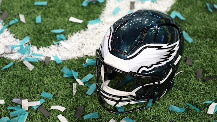 Feb 9, 2025; New Orleans, LA, USA; A Philadelphia Eagles player's helmet rests on the field after Super Bowl LIX against the Kansas City Chiefs at Caesars Superdome. Mandatory Credit: Geoff Burke-Imagn Images Feb 9, 2025; New Orleans, LA, USA; A Philadelphia Eagles player's helmet rests on the field after Super Bowl LIX against the Kansas City Chiefs at Caesars Superdome. Mandatory Credit: Geoff Burke-Imagn Images