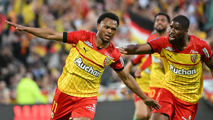 Le RC Lens a fait vibrer devant la victoire du LOSC face à l'OM. Le RC Lens a fait vibrer devant la victoire du LOSC face à l'OM.