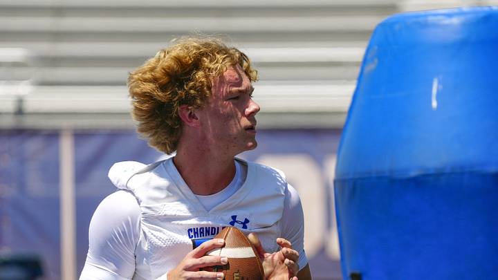Chandler quarterback Will Mencl (7) throws a pass during spring football showcase at Chandler High School in Chandler on May 12, 2026.