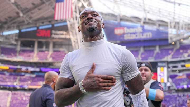 Houston Texans wide receiver Stefon Diggs (1) acknowledges fans after the game against the Minnesota Vikings at U.S. Bank Stadium. 