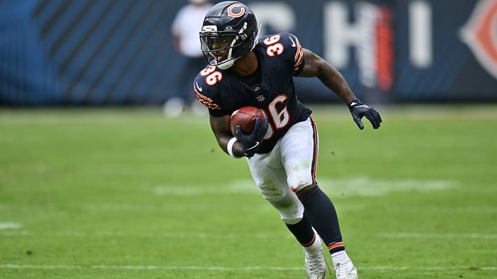 Aug 15, 2026; Chicago, Illinois, USA; Chicago Bears running back Salvon Ahmed (36) runs the ball in for a touchdown against the Cleveland Browns during the second half at Soldier Field. Mandatory Credit: Patrick Gorski-Imagn Images Aug 15, 2026; Chicago, Illinois, USA; Chicago Bears running back Salvon Ahmed (36) runs the ball in for a touchdown against the Cleveland Browns during the second half at Soldier Field. Mandatory Credit: Patrick Gorski-Imagn Images