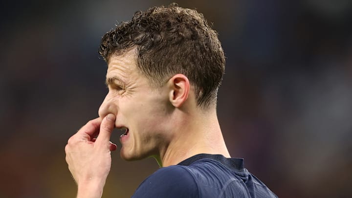 Für Benjamin Pavard läuft es derzeit nicht gerade gut Für Benjamin Pavard läuft es derzeit nicht gerade gut