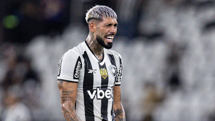 Barboza se lesionou e desfalca o Botafogo Barboza se lesionou e desfalca o Botafogo