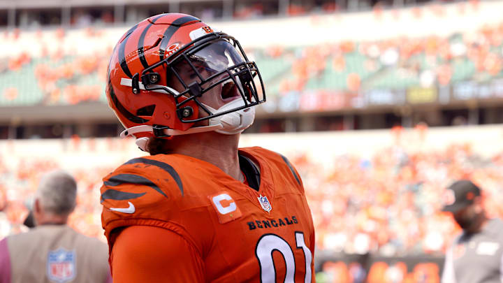 Sep 14, 2025; Cincinnati, Ohio, USA;  Cincinnati Bengals defensive end Trey Hendrickson (91) celebrates the win after the game against the Jacksonville Jaguars at Paycor Stadium. Mandatory Credit: Joseph Maiorana-Imagn Images