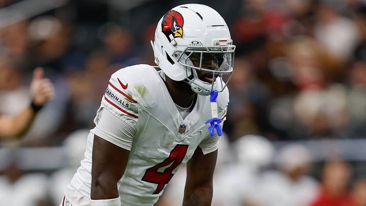 Arizona Cardinals running back Jeremiyah Love (4) gets set in the backfield during the game against the Las Vegas Raiders at Allegiant Stadium. Mandatory Credit: David Brytus-Imagn Images