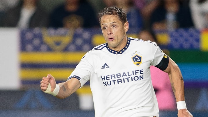 Chivas quiere fichar a Javier Hernández