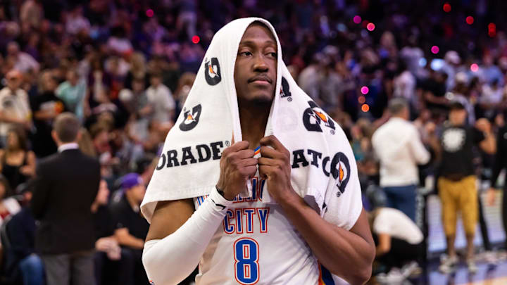 Apr 9, 2025; Phoenix, Arizona, USA; Oklahoma City Thunder forward Jalen Williams (8) against the Phoenix Suns at Footprint Center. Mandatory Credit: Mark J. Rebilas-Imagn Images