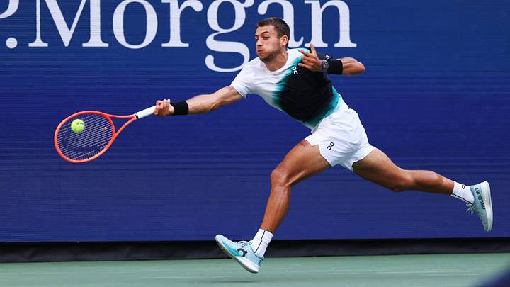 Tennis - U.S. Open - Flushing Meadows, New York, United States - September 5, 2026 Italy's Flavio Cobolli in action during his third round match against Belgium's Alexander Blockx IMAGN IMAGES via Reuters/Geoff Burke