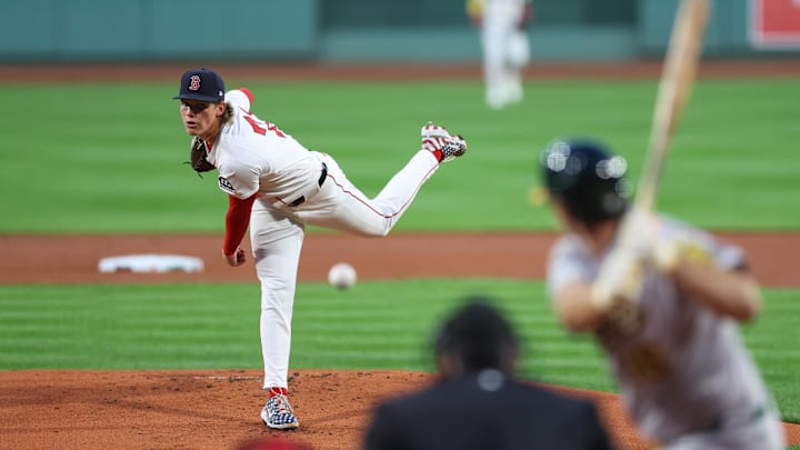 Sep 16, 2025; Boston, Massachusetts, USA; Boston Red Sox starting pitcher Connelly Early (71) delivers a pitch during the first inning against the Athletics at Fenway Park. Mandatory Credit: Paul Rutherford-Imagn Images Sep 16, 2025; Boston, Massachusetts, USA; Boston Red Sox starting pitcher Connelly Early (71) delivers a pitch during the first inning against the Athletics at Fenway Park. Mandatory Credit: Paul Rutherford-Imagn Images