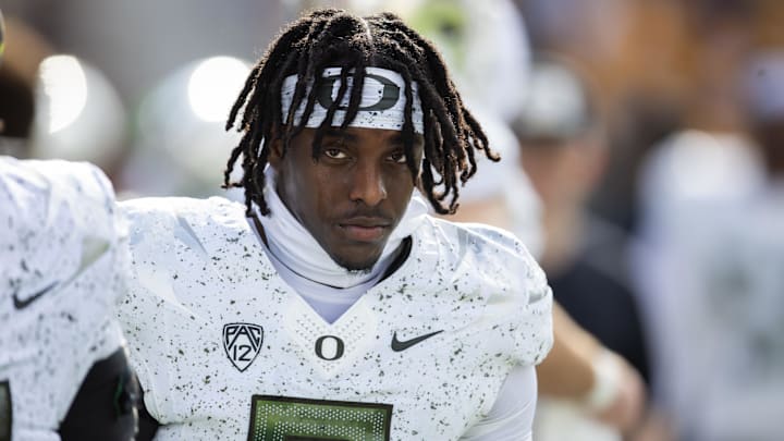Nov 18, 2023; Tempe, Arizona, USA; Oregon Ducks defensive back Jahlil Florence (6) against the Arizona State Sun Devils at Mountain America Stadium. Mandatory Credit: Mark J. Rebilas-Imagn Images