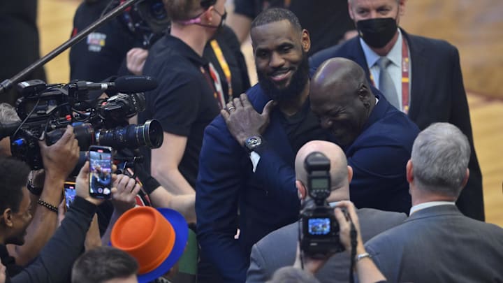 LeBron James y Michael Jordan son los mejores de la historia 