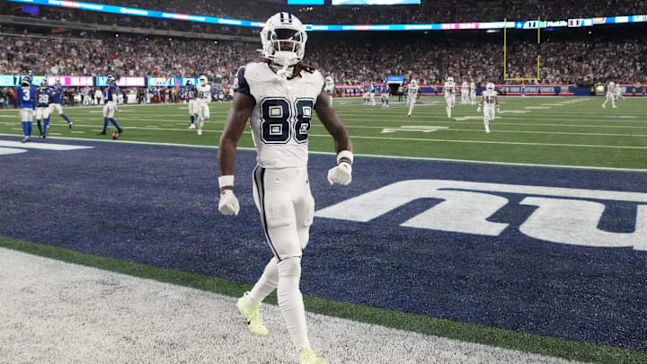 Dallas Cowboys wide receiver CeeDee Lamb (88) celebrates after a touchdown against the Giants.