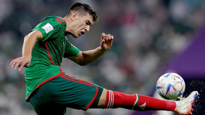 Tras frustrarse su pase al Dinamo Moscú de Rusia, César Montes por fin pudo cumplir su sueño de jugar en Europa al fichar con el Espanyol de Barcelona