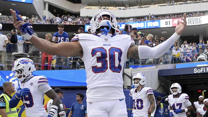 Oct 12, 2026; Inglewood, California, USA;  Buffalo Bills cornerback Anthony Kendall (30) takes the field before the game against the Los Angeles Rams at SoFi Stadium. 