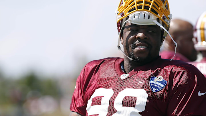 Aug 1, 2015; Richmond, VA, USA; Washington Redskins defensive tackle Terrance Knighton (98) stands on the field during afternoon practice as part of day three of training camp at Bon Secours Washington Redskins Training Center. Mandatory Credit: Geoff Burke-Imagn Images