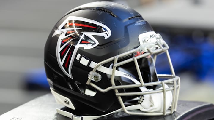 The Atlanta Falcons have a couple of players receiving a shoutout The Atlanta Falcons have a couple of players receiving a shoutout