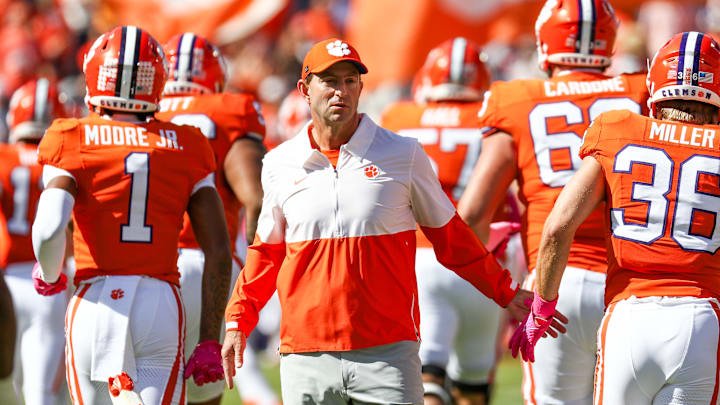 Virginia v Clemson