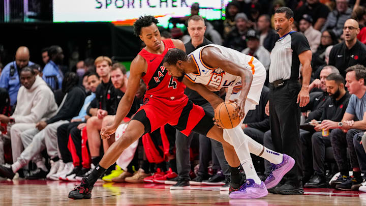 Phoenix Suns v Toronto Raptors