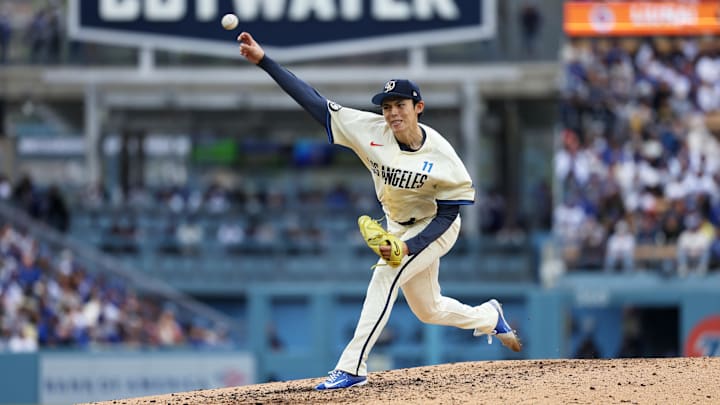 Apr 25, 2026; Los Angeles, California, USA; Los Angeles Dodgers starting pitcher Roki Sasaki (11) throws a pitch against the Chicago Cubs during the third inning at Dodger Stadium. Mandatory Credit: Kiyoshi Mio-Imagn Images