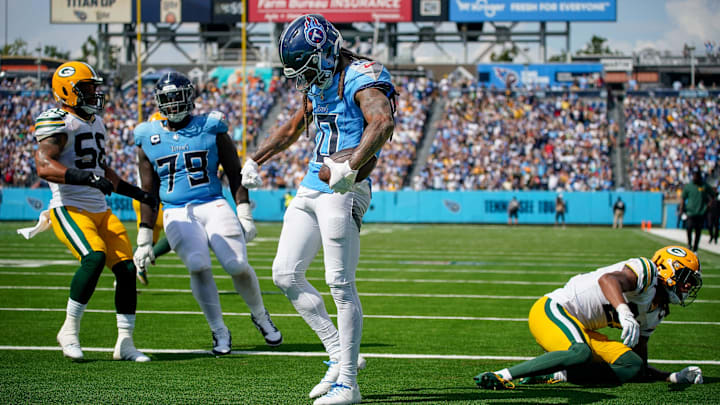 Tennessee Titans wide receiver DeAndre Hopkins (10) celebrates his touchdown against the Green Bay Packers during the third quarter at Nissan Stadium in Nashville, Tenn., Sunday, Sept. 22, 2024. Tennessee Titans wide receiver DeAndre Hopkins (10) celebrates his touchdown against the Green Bay Packers during the third quarter at Nissan Stadium in Nashville, Tenn., Sunday, Sept. 22, 2024.