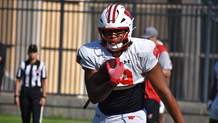 Wisconsin TE Jacob Harris. Wisconsin TE Jacob Harris.