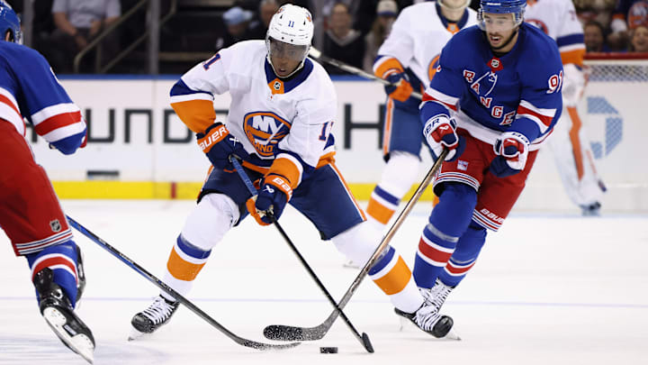 New York Islanders v New York Rangers