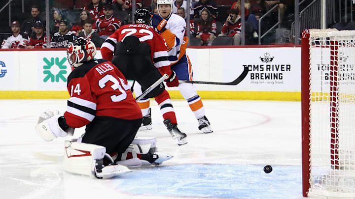 New York Islanders v New Jersey Devils