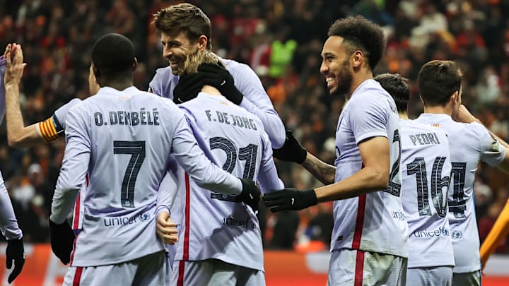 Le Barça se qualifie grâce à Pedri et Aubameyang