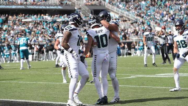 Oct 12, 2025; Jacksonville, Florida, USA; Seattle Seahawks wide receiver Cooper Kupp (10) scores a touchdown during the second half against the Jacksonville Jaguars at EverBank Stadium. Mandatory Credit: Morgan Tencza-Imagn Images Oct 12, 2025; Jacksonville, Florida, USA; Seattle Seahawks wide receiver Cooper Kupp (10) scores a touchdown during the second half against the Jacksonville Jaguars at EverBank Stadium. Mandatory Credit: Morgan Tencza-Imagn Images
