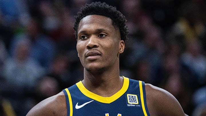 Jan 14, 2025; Indianapolis, Indiana, USA; Indiana Pacers guard Bennedict Mathurin (00) looks on in the second half against the Cleveland Cavaliers at Gainbridge Fieldhouse. Mandatory Credit: Trevor Ruszkowski-Imagn Images
