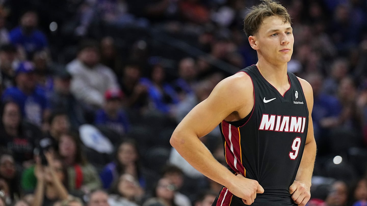 Heat's Pelle Larsson still can't break this debilitating bad habit