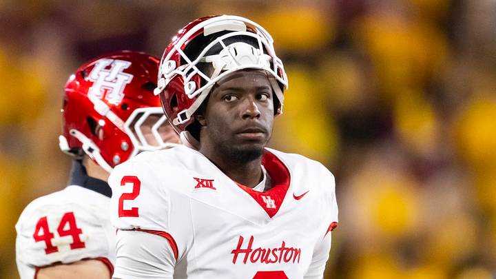 Oct 25, 2025; Tempe, Arizona, USA; Houston Cougars quarterback Zeon Chriss-Gremillion (2) against the Arizona State Sun Devils at Mountain America Stadium. Mandatory Credit: Mark J. Rebilas-Imagn Images