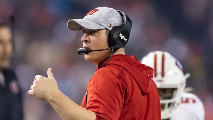 Former Wisconsin Badgers defensive coordinator Jim Leonhard is being linked to the Green Bay Packers under Matt LeFluer