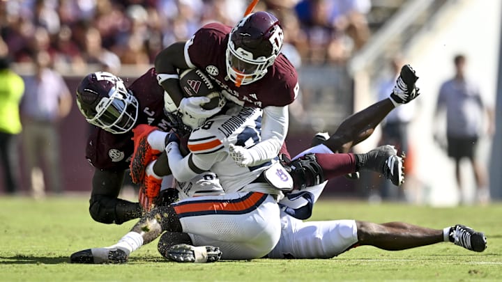 Auburn's defense got the job done, but still found itself on the losing end of another game Auburn's defense got the job done, but still found itself on the losing end of another game