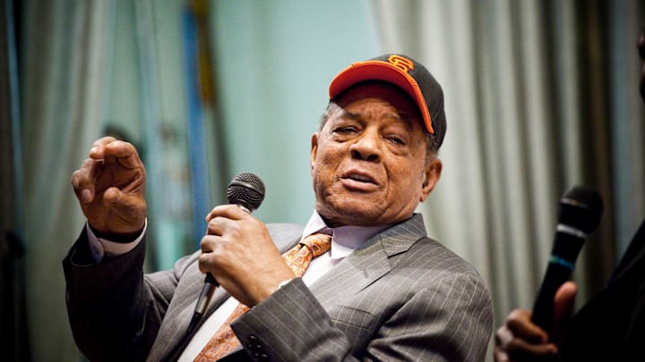 Willie Mays And The World Series Trophy Visit New York City