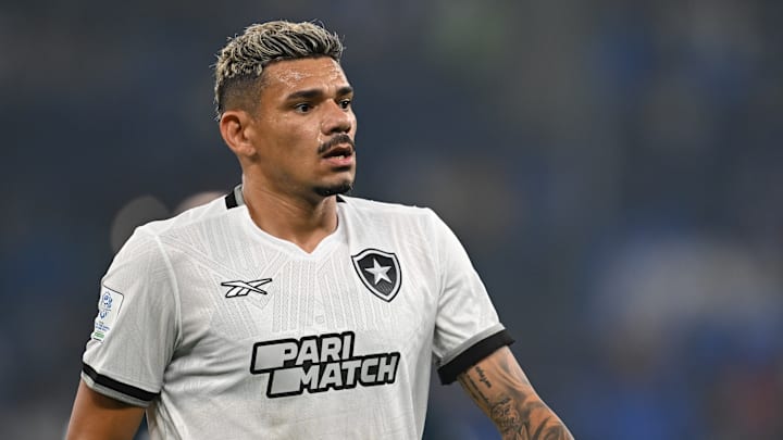 Tiquinho Soares interesse ao Santos e ao Fluminense Tiquinho Soares interesse ao Santos e ao Fluminense