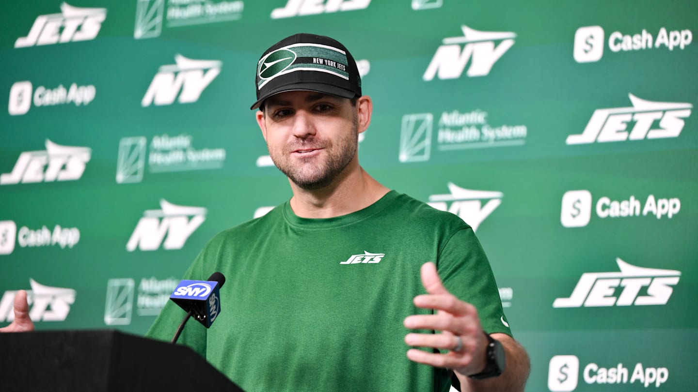 Falcons Adding Former Jets OC to Kevin Stefanski's First Staff: Report