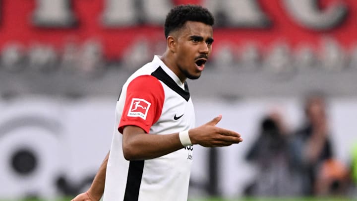 Ansgar Knauff im Trikot von Eintracht Frankfurt. In der kommenden Saison läuft er mit einer neuen Rückennummer auf