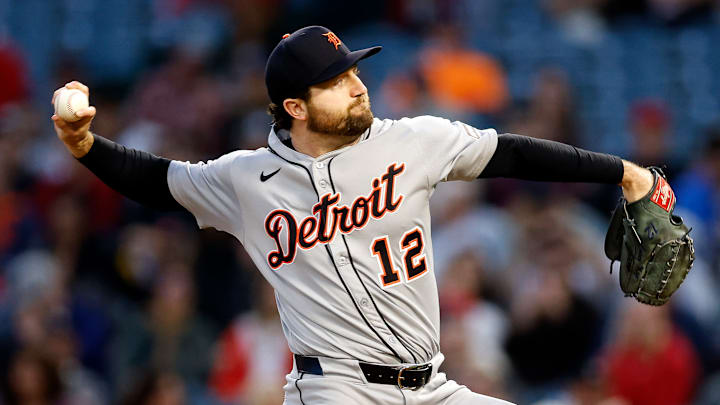 Detroit Tigers v Los Angeles Angels