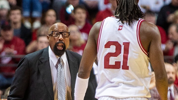 Indiana Head Coach Mike Woodson talks with Mackenzie Mgbako (21) during the Indiana versus Michigan mens basketball game at Simon Skjodt Assembly Hall on Saturday, Feb. 8, 2025.