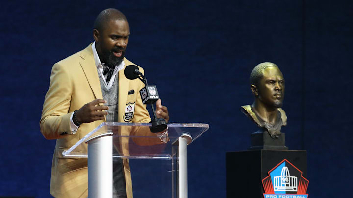 Inductee Charles Woodson delivers his speech during the Class of 2021 NFL Hall of Fame induction ceremony.